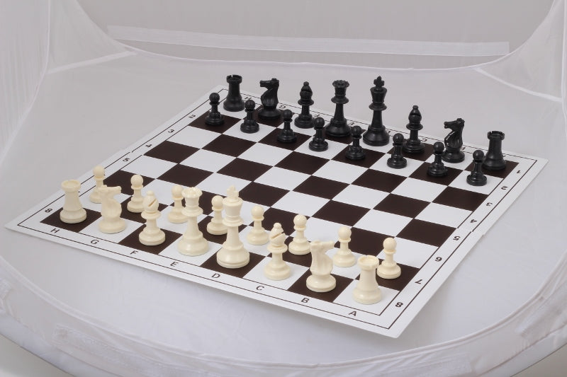 Set Scuola Scacchi 2 (10x scacchiere pieghevoli in plastica con Pezzi in plastica + 1 scacchiera dimostrativa)